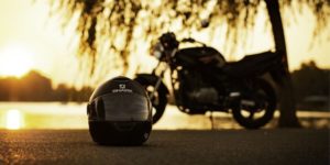 How to keep motorcycle helmet from fogging