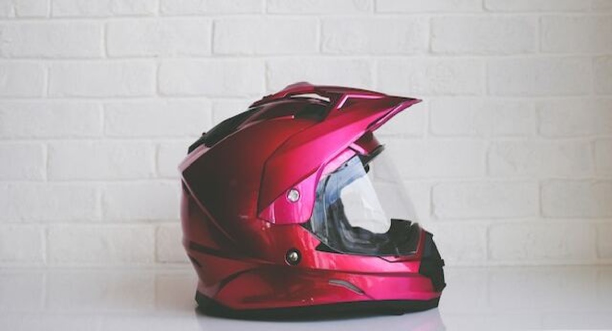 How Bluetooth Motorcycle Intercom Helmets Work