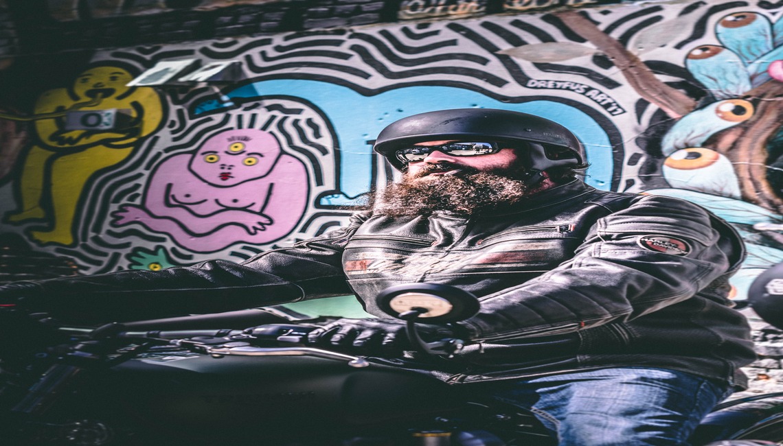 10 Best Motorcycle Helmets For Beards in 2023 | Ride in Ease